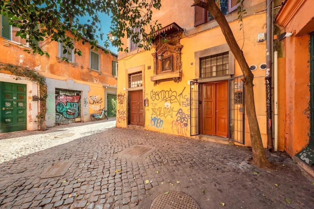 Old Trastevere * Rome