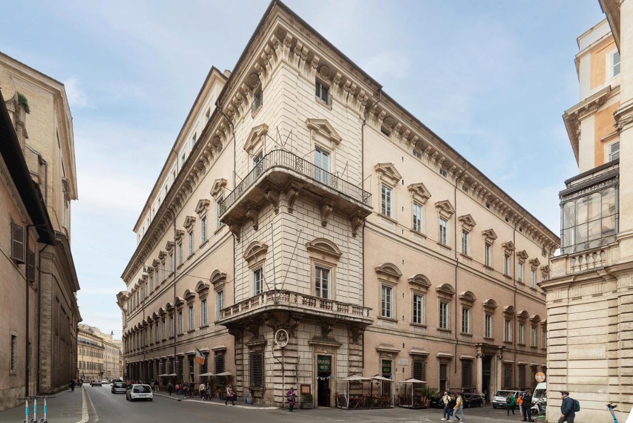 Palazzo Altieri Elegant Appartement