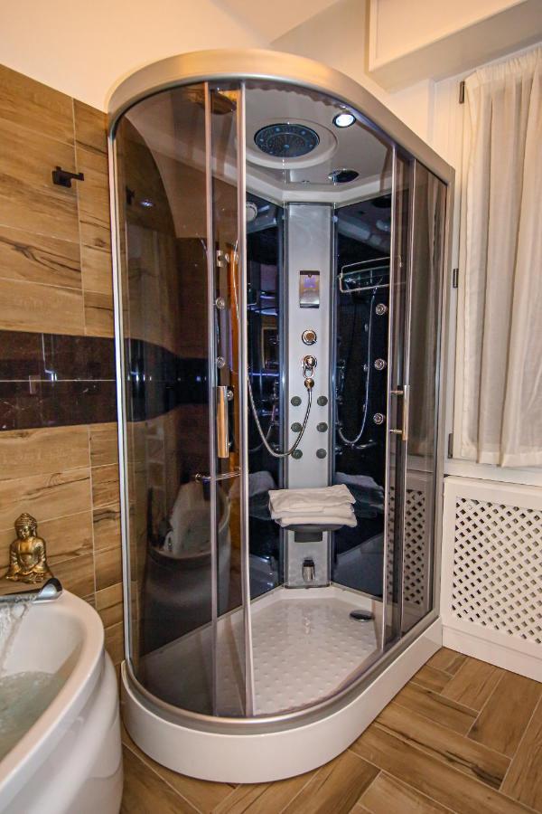 Carpegna 92 Wellness E Apartamento Roma
