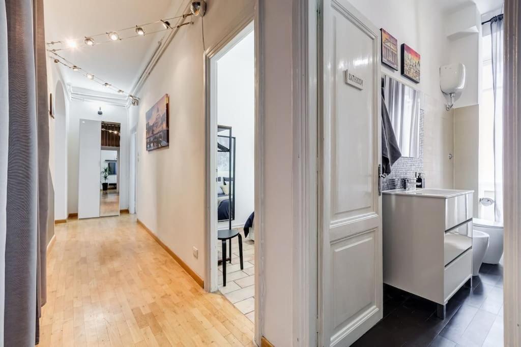 L&l Cozy 2-bdr In San Giovanni District Rome