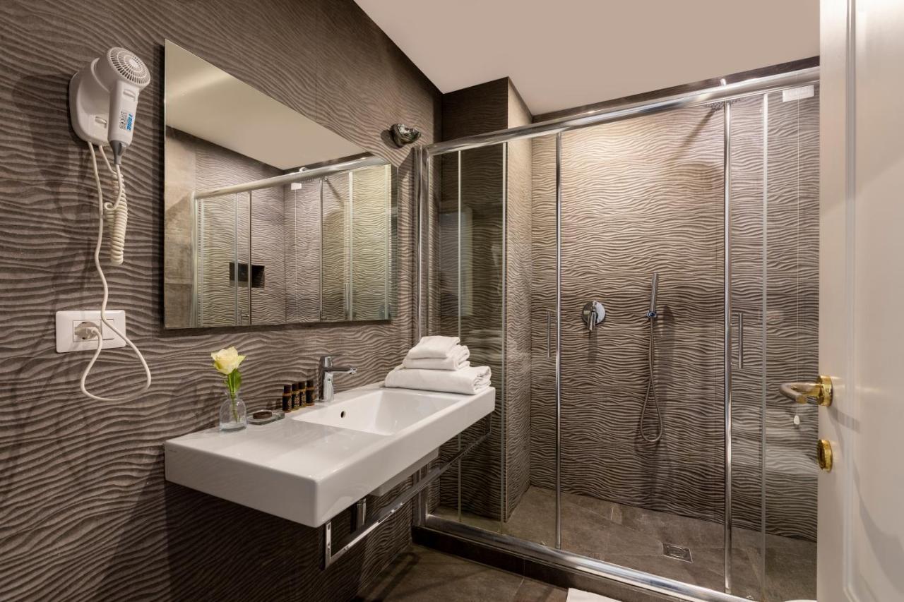 Spagna Art & - Ca Domus Collection Guest house
