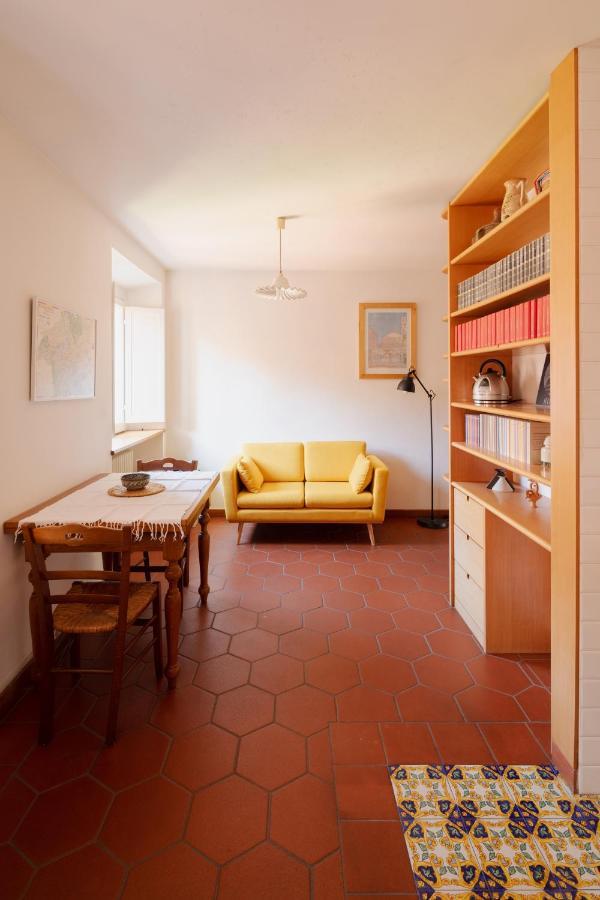Quiet In The Heart Of Trastevere Rome