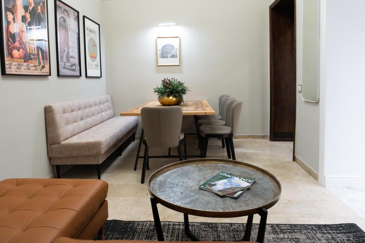 Apartment Center Rome