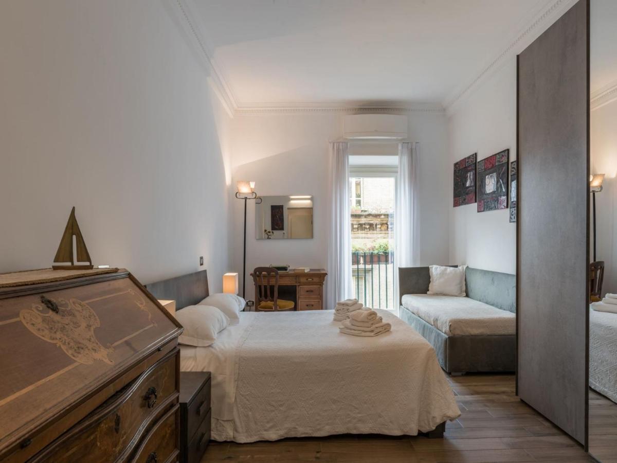 The Best Rent - Elegant Three-bedroom A Few Steps From Fontana Di Trevi Apartamento