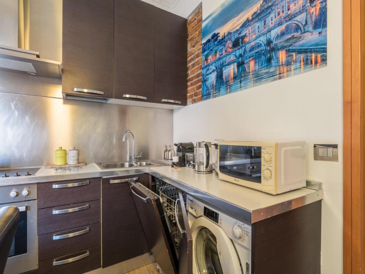 The Best Rent - Elegant Three-bedroom A Few Steps From Fontana Di Trevi