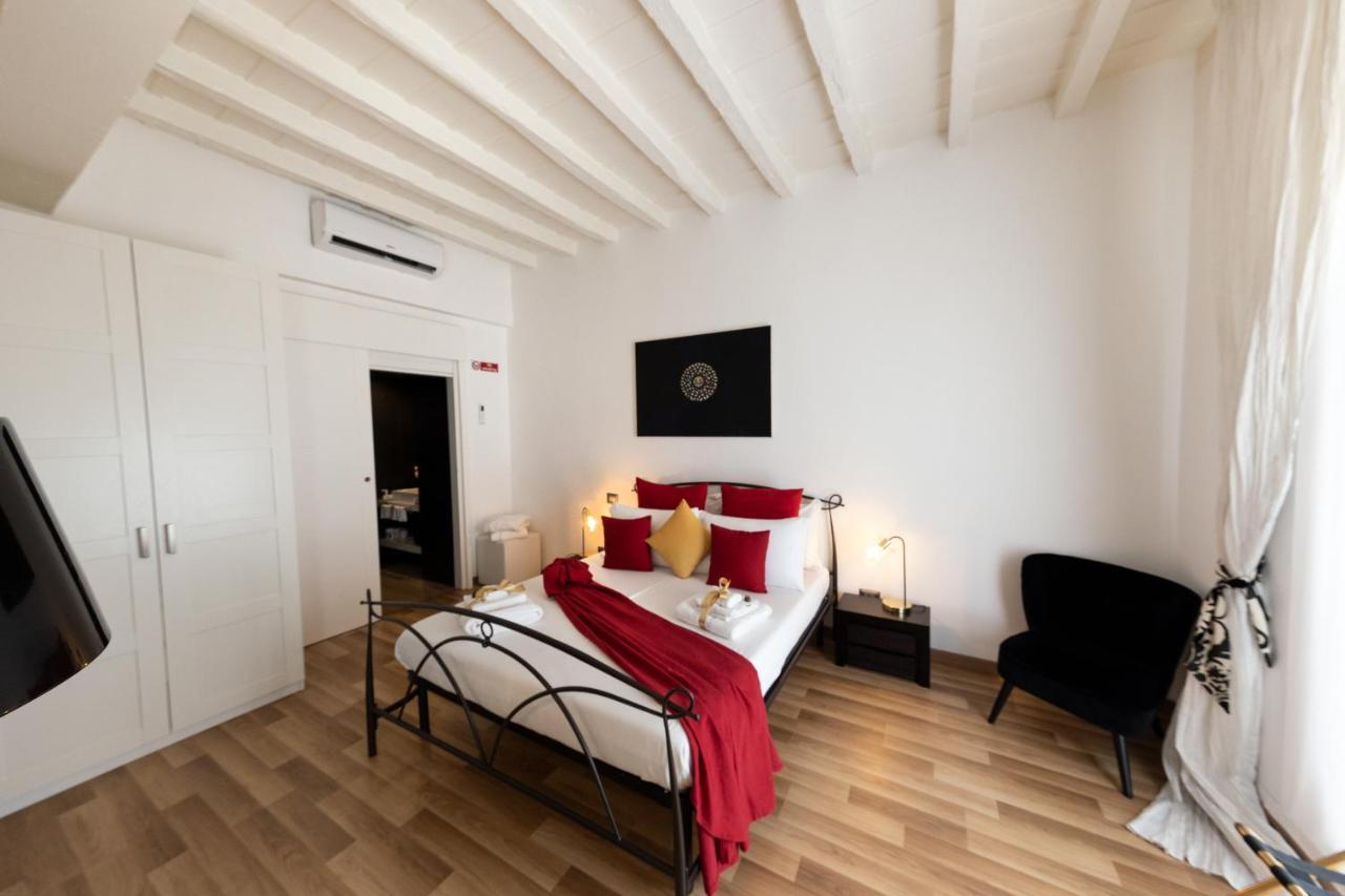 Barcaccia Luxury