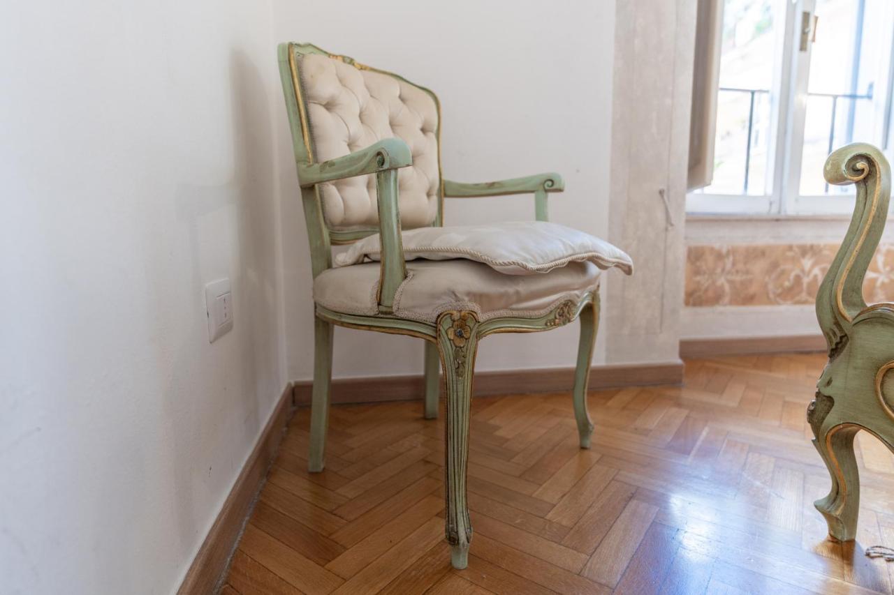 Appartement Palazzo Pamphili Lecca Di Guevara *