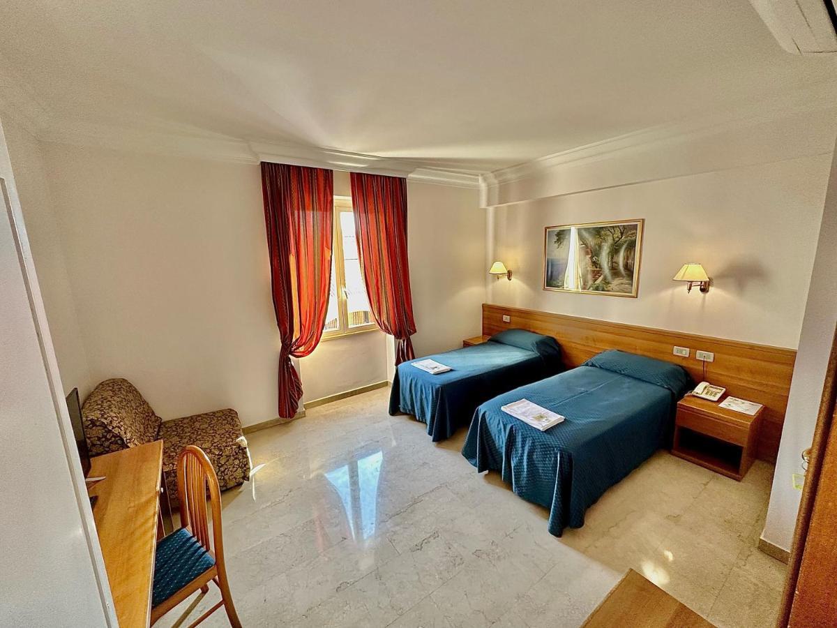 Principe Di Piemonte Hotel Rome