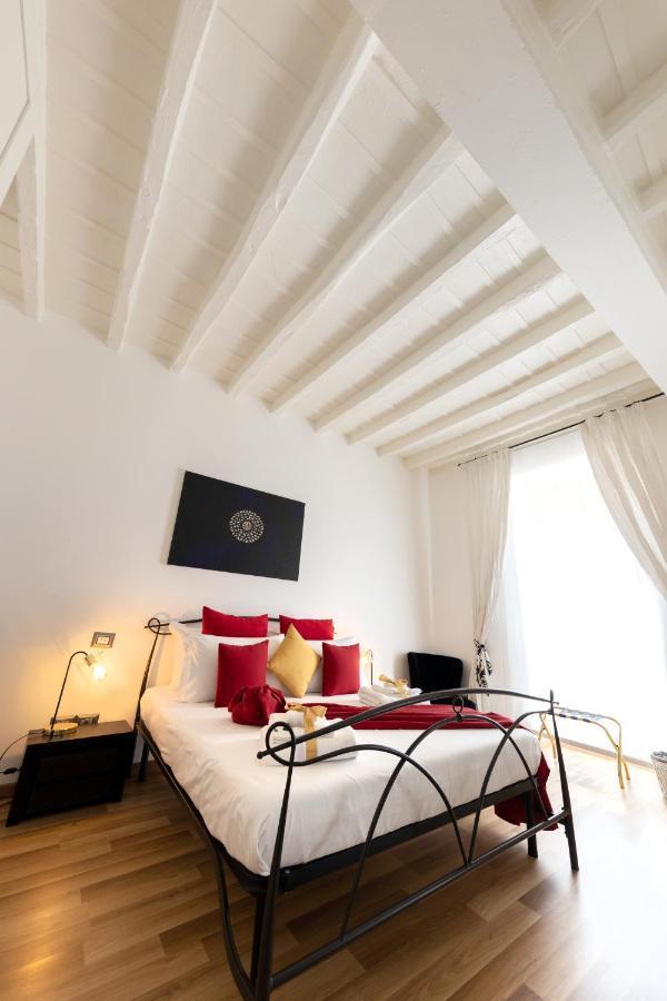 Barcaccia Luxury Guest house Rome