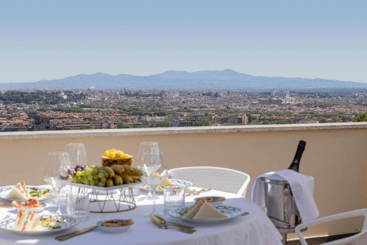 Monastero Dei Santi Hotel Rome