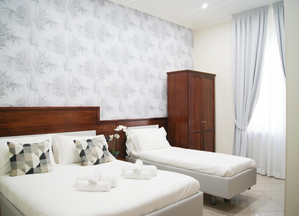 Esposizione Boutique Roma
