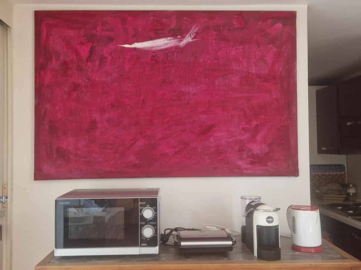 Casa Di Libri - Delizioso A 10 Min Da Trastevere Appartement Rome