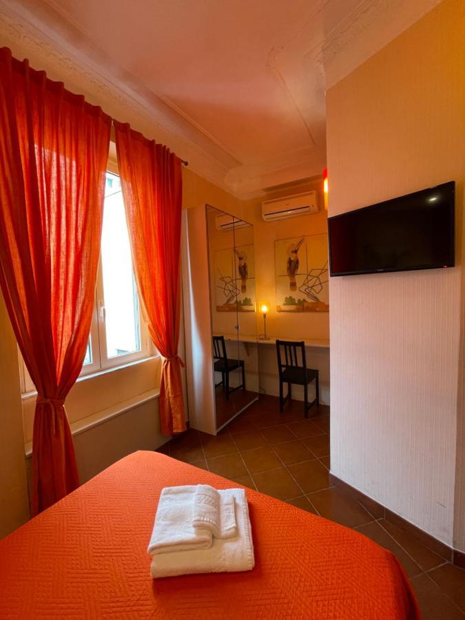 Couette-café Santa Bibiana Rome