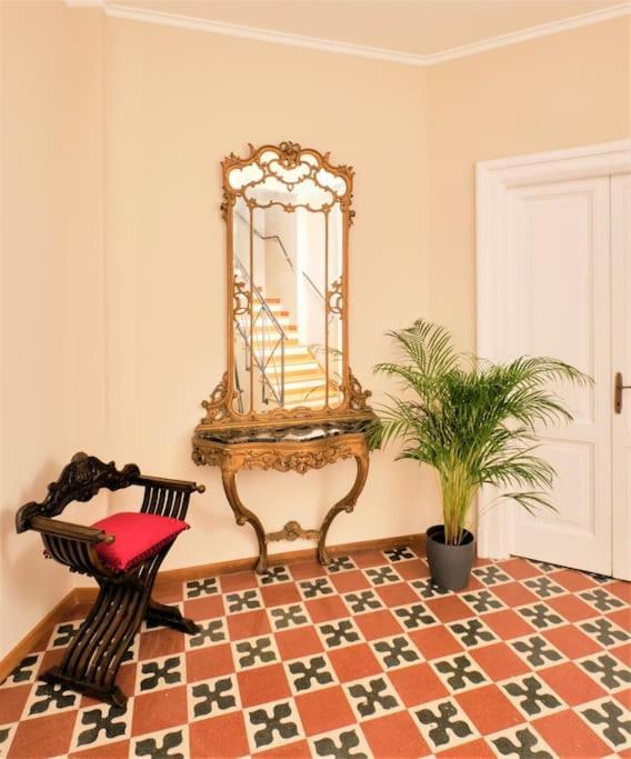 Apartment La Torre Di Castel Sant'angelo Rome