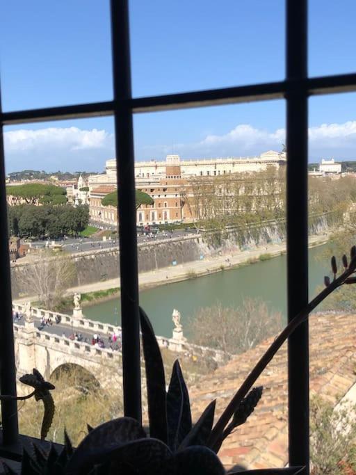 Apartment La Torre Di Castel Sant'angelo Rome