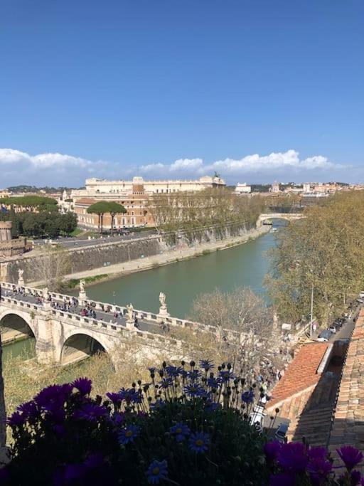La Torre Di Castel Sant'angelo Apartment