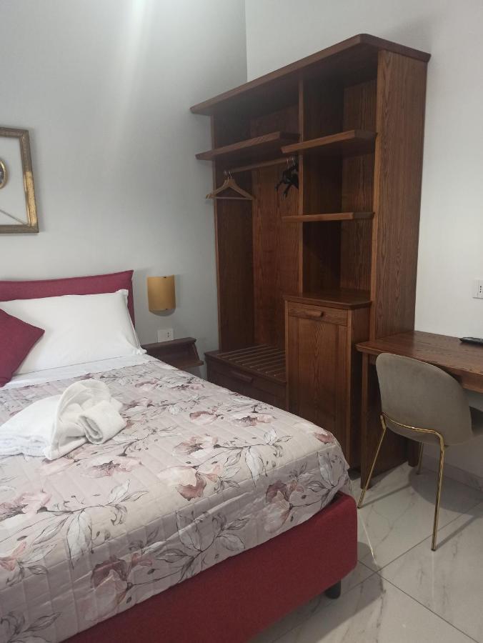 Alle Mura Di San Giovanni Bed & Breakfast *