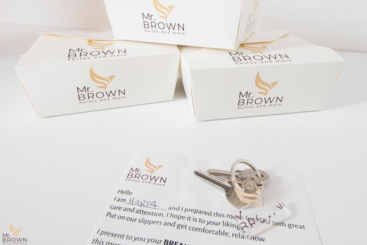 Mr. Brown - San Paolo Affittacamere Roma