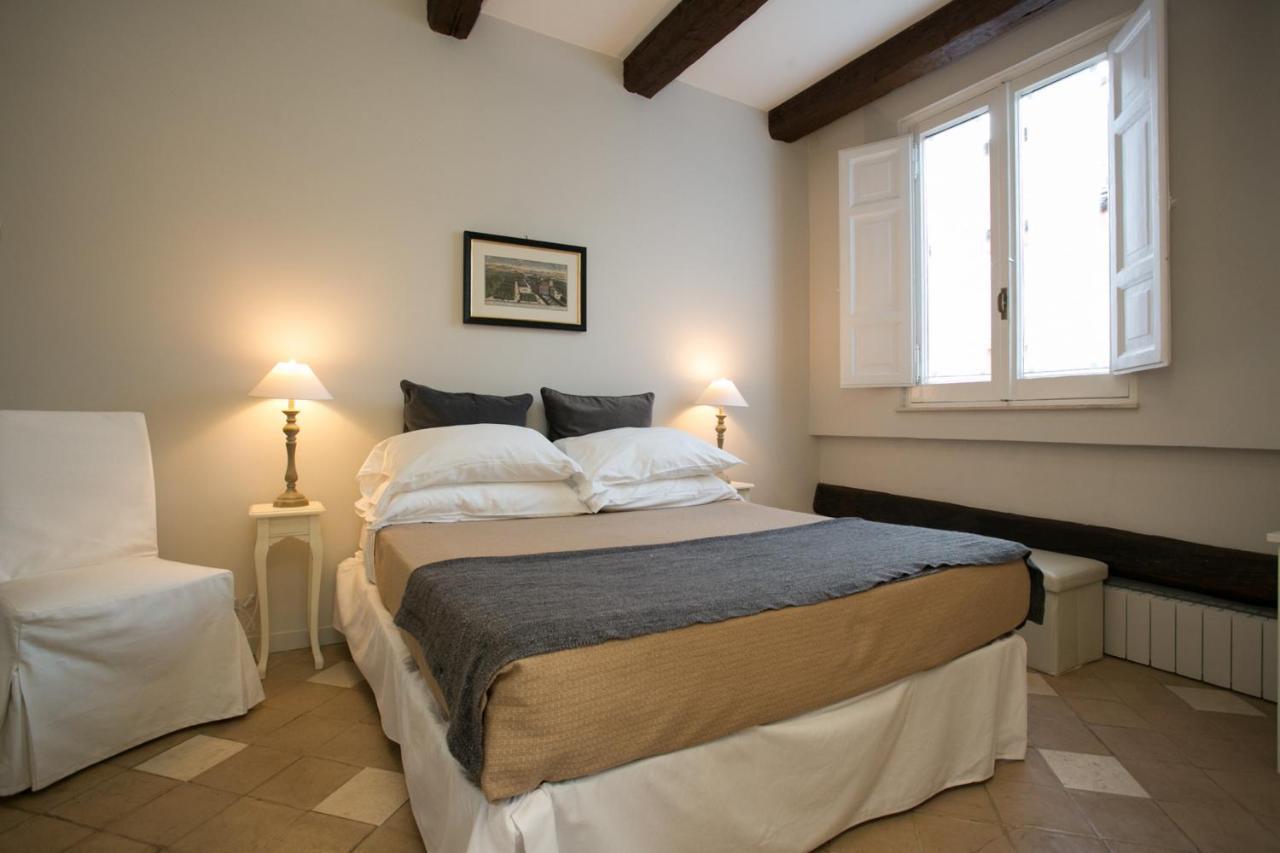Apartamento Your Prestigious Penthouse At The Spanish Steps
