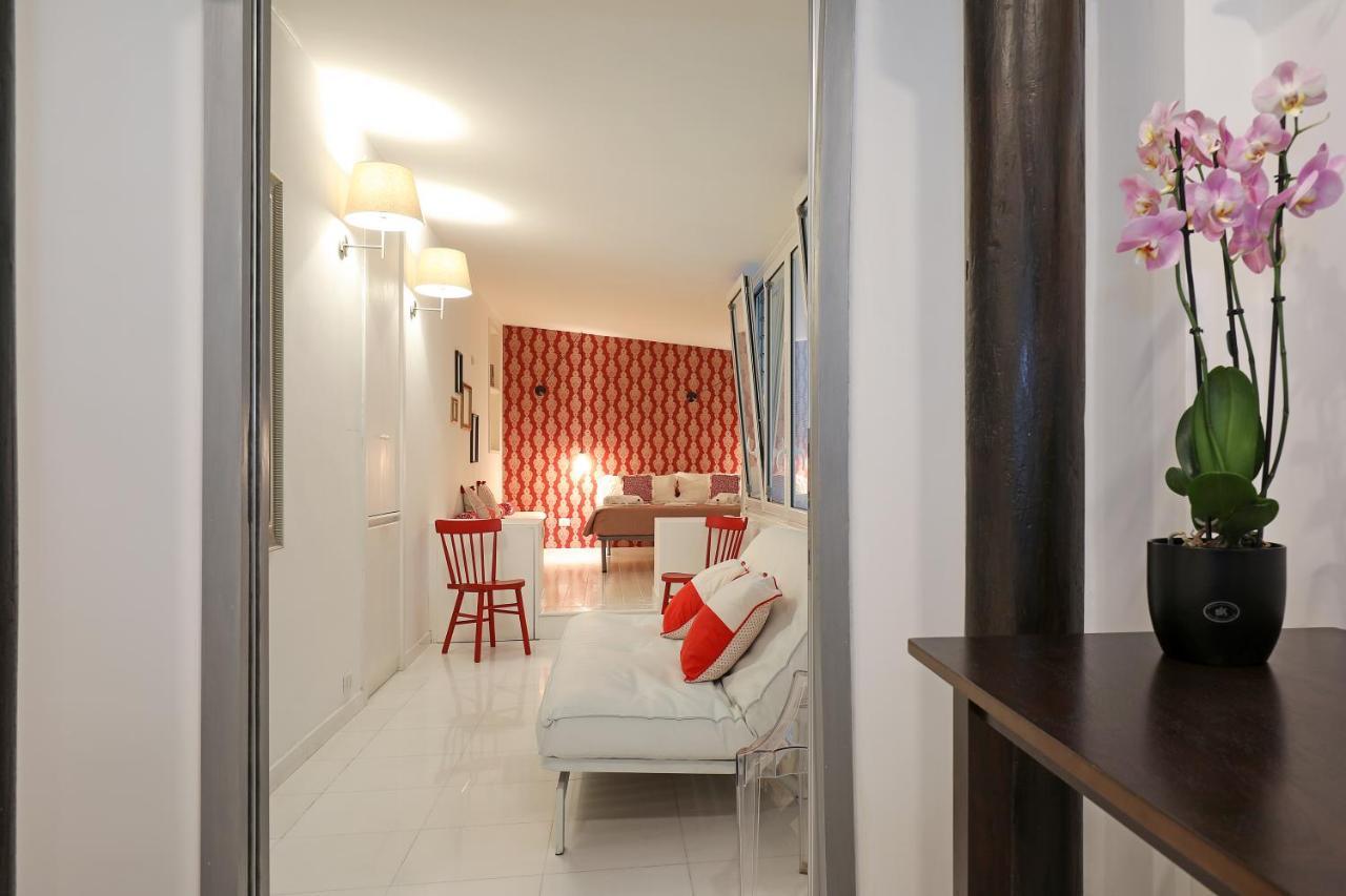 Luxury Gambero * Rome