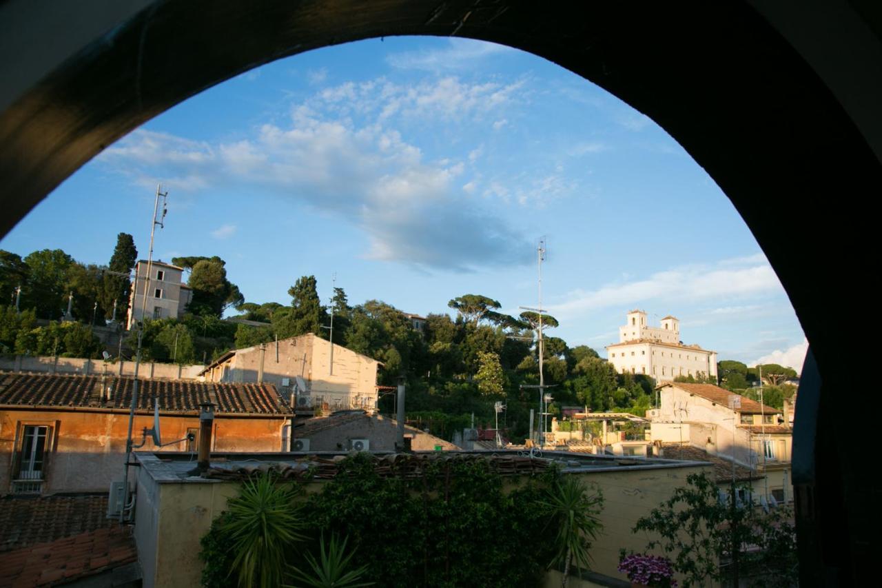 Your Prestigious Penthouse At The Spanish Steps Apartamento