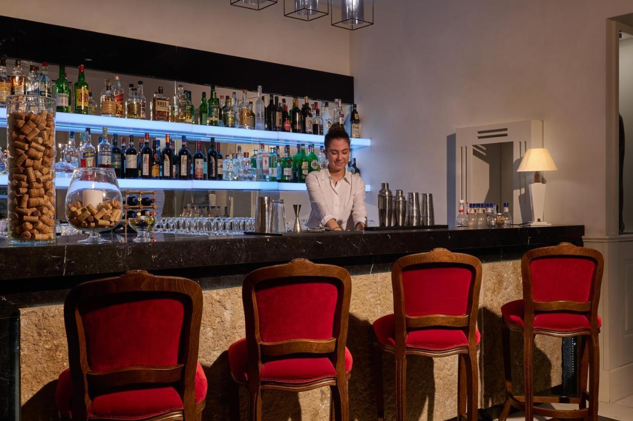 Degli Artisti Hotel