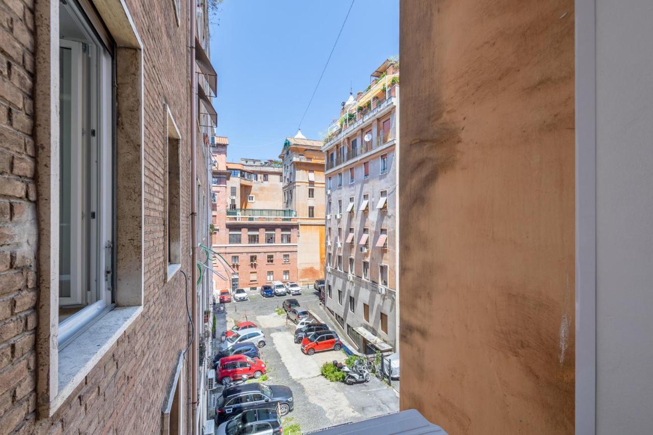 Appartement Iflat Wood And Marble Riverfront Rome