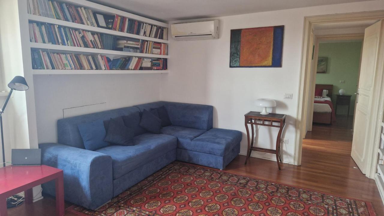 Casa Di Libri - Delizioso A 10 Min Da Trastevere Appartement *