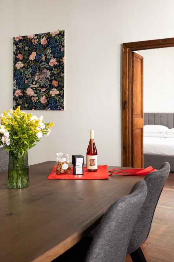 Campo De Fiori Large And Beautiful Appartement