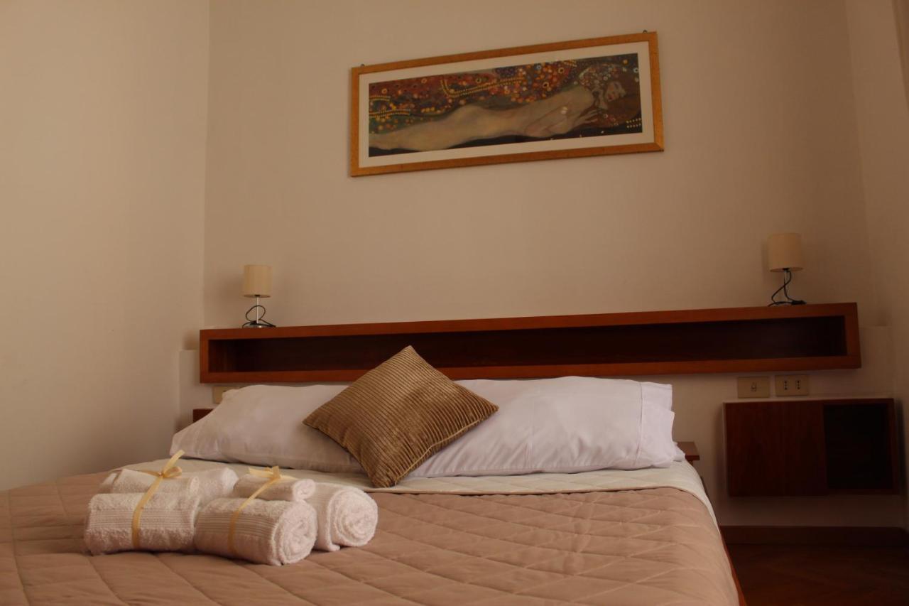 Casa Nerone * Rome