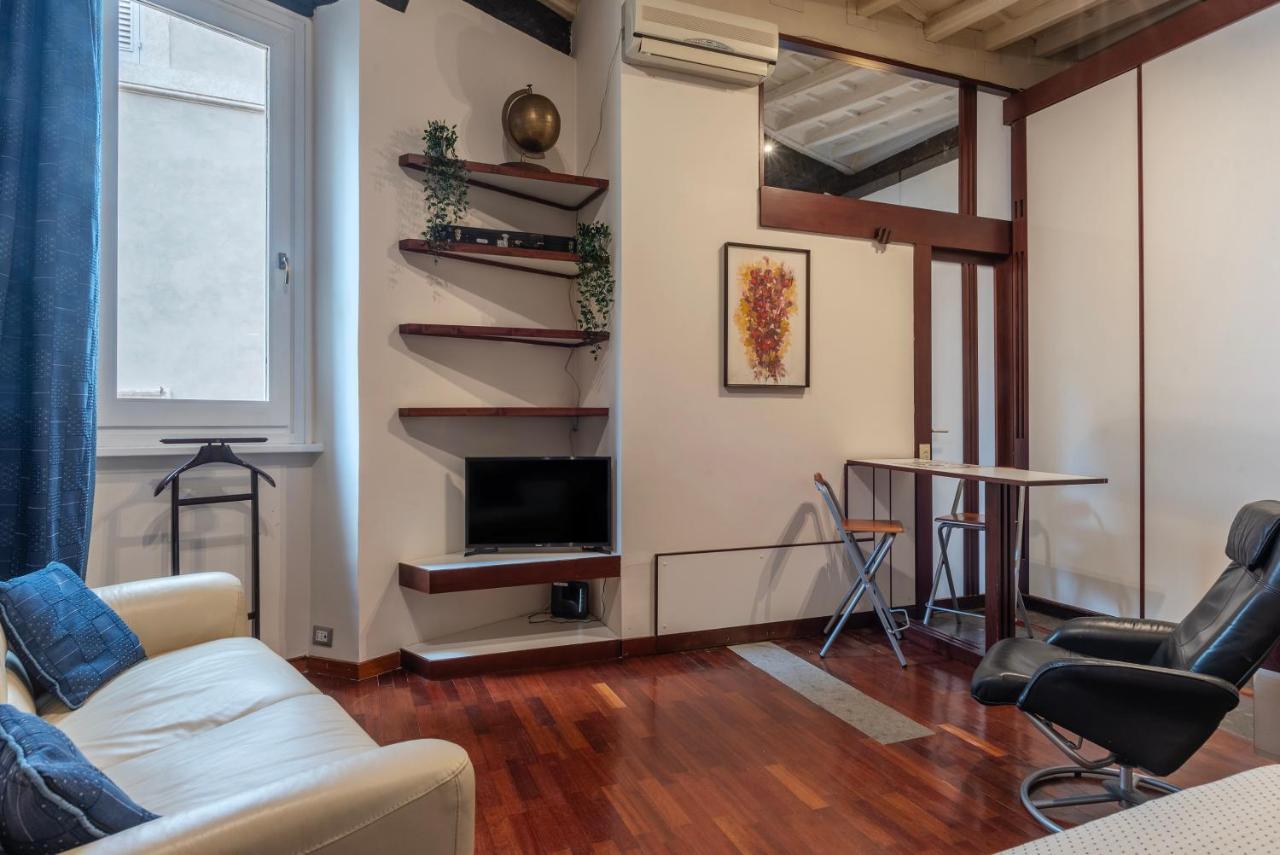 Piazza Navona Petite House Rome
