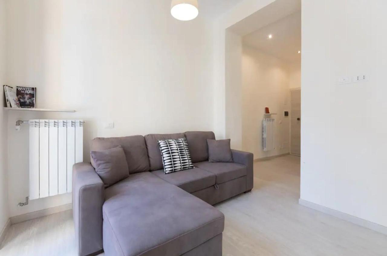 Quiet With Large Terrace In Spanish Steps Area Appartement