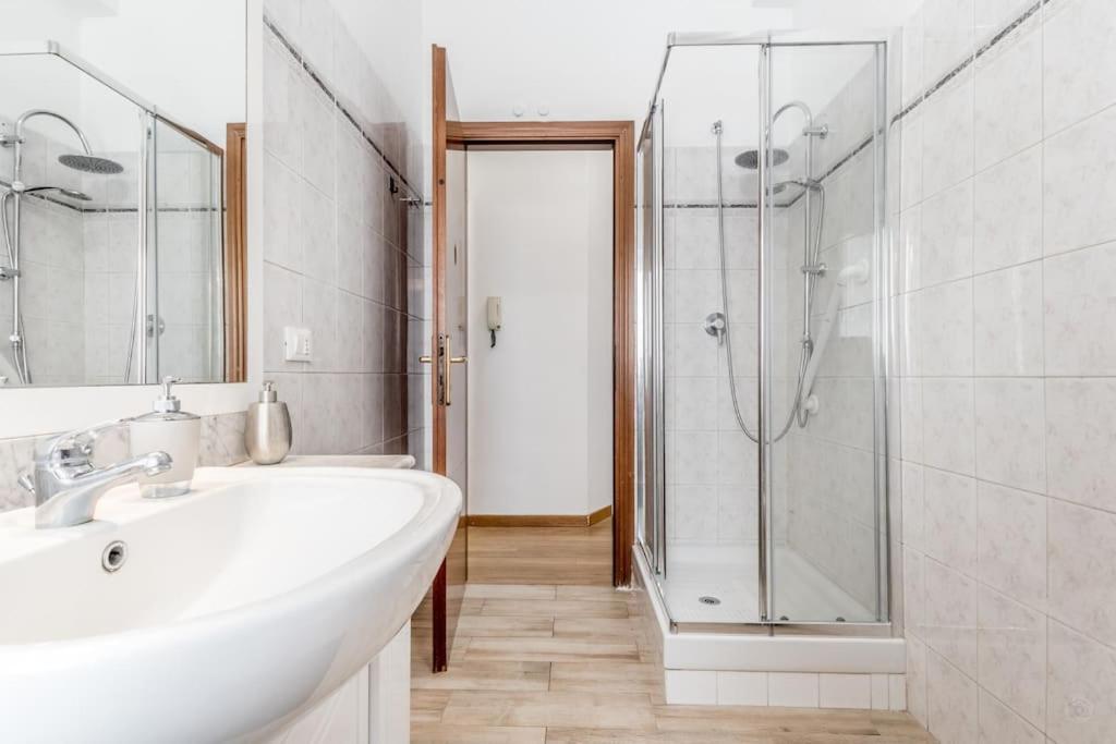Tiburtina White House Appartement *