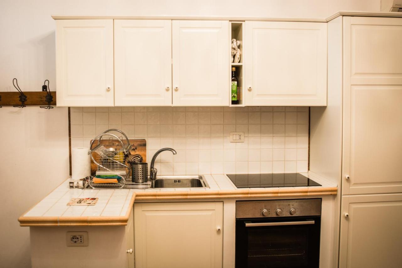 Apartment Grove House *