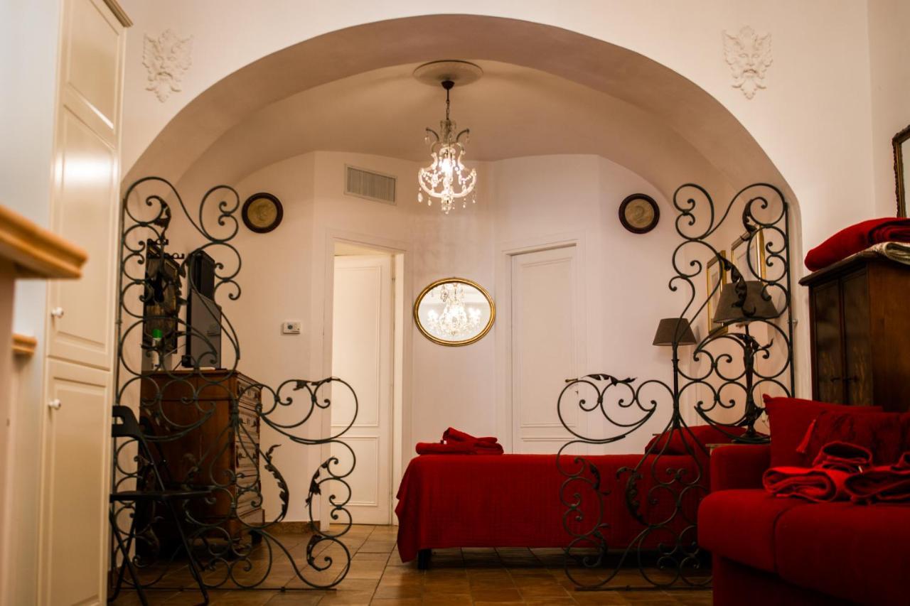 Grove House *