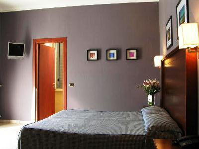 Hotel Taormina 2*