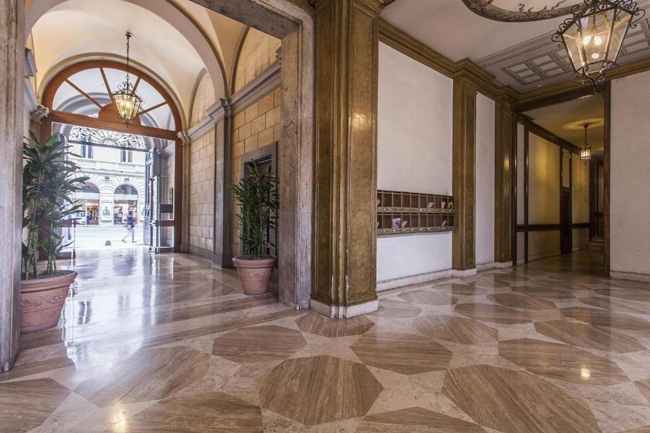Regina Giovanna 3* Rome