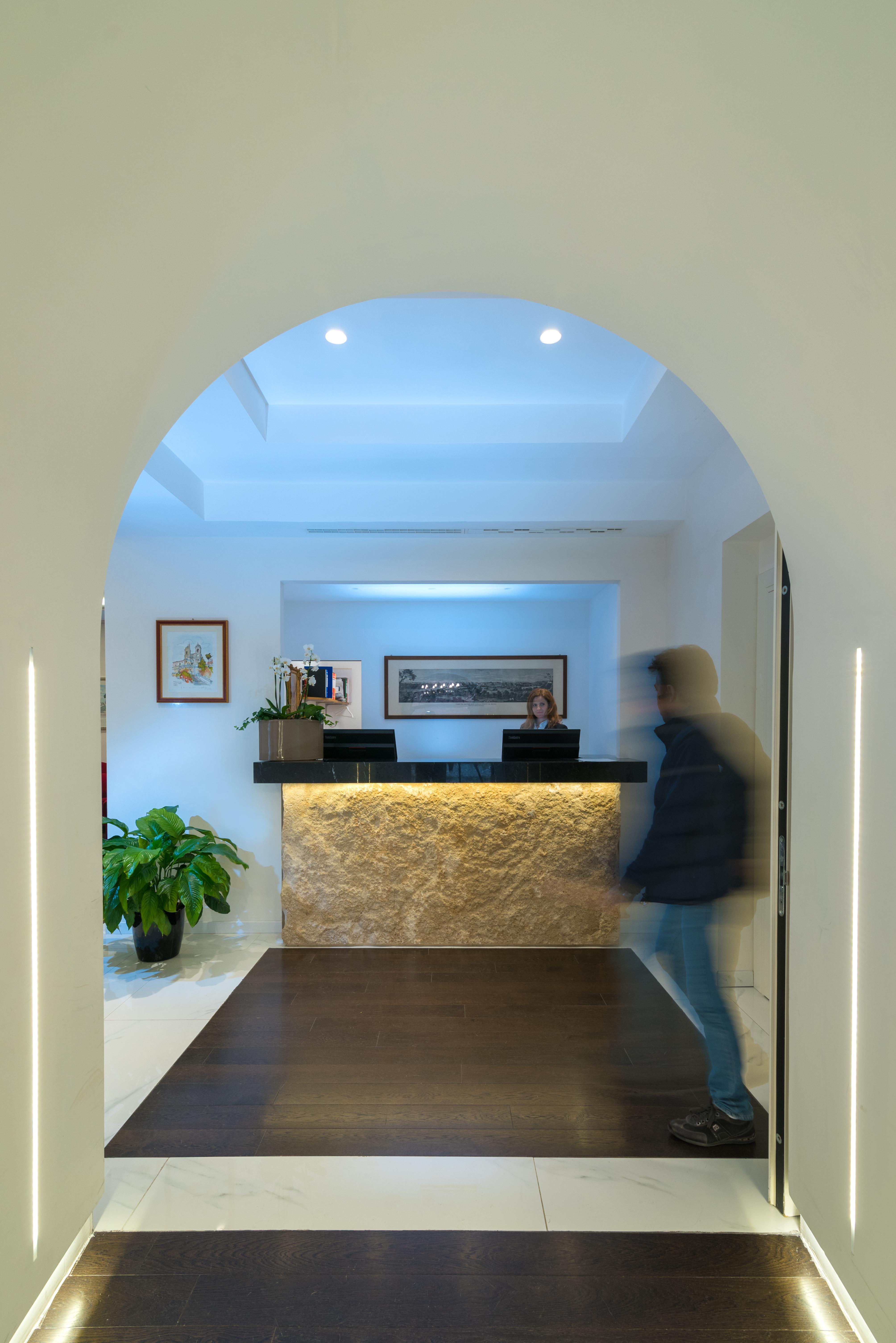Degli Artisti 4* Rome