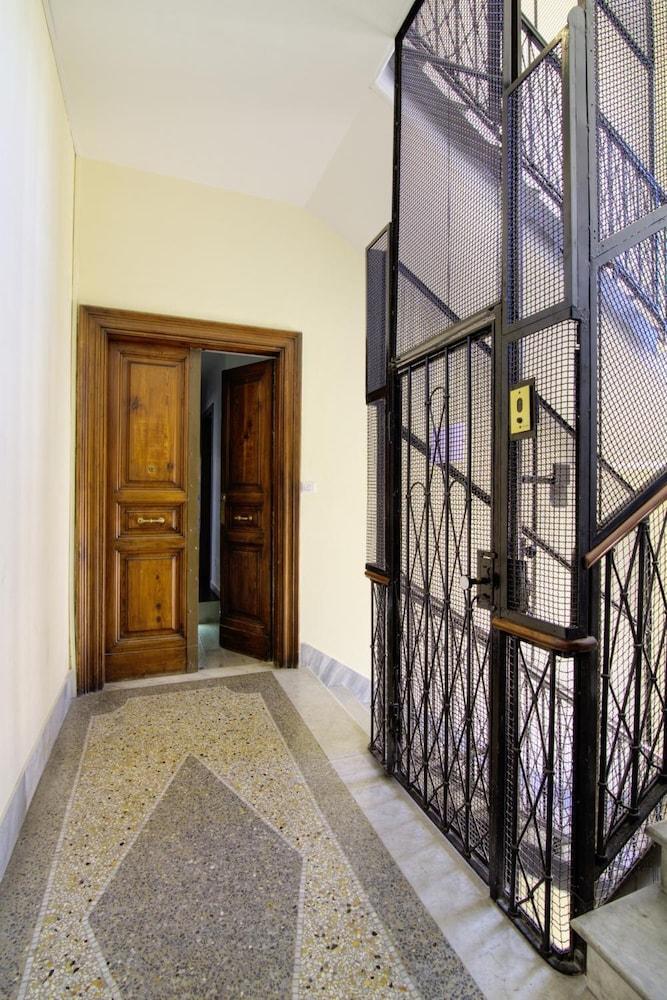 Gasthuis Floor 6 Rome