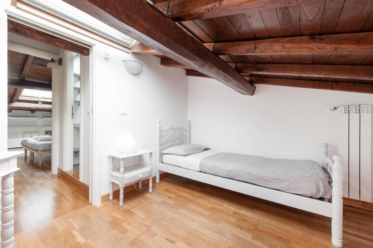 Charming Patio House In San Lorenzo Rome