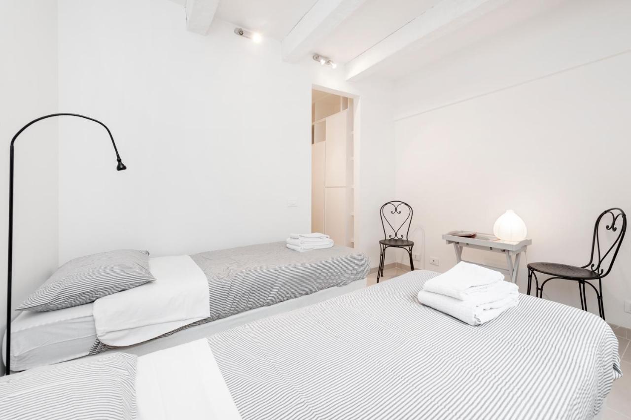 Charming Patio House In San Lorenzo * Rome