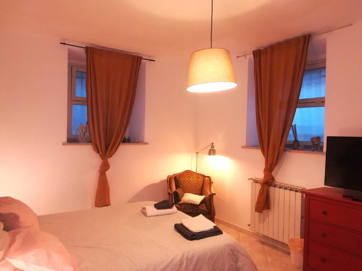 Apartamento I Colori Di Nini A Trastevere *