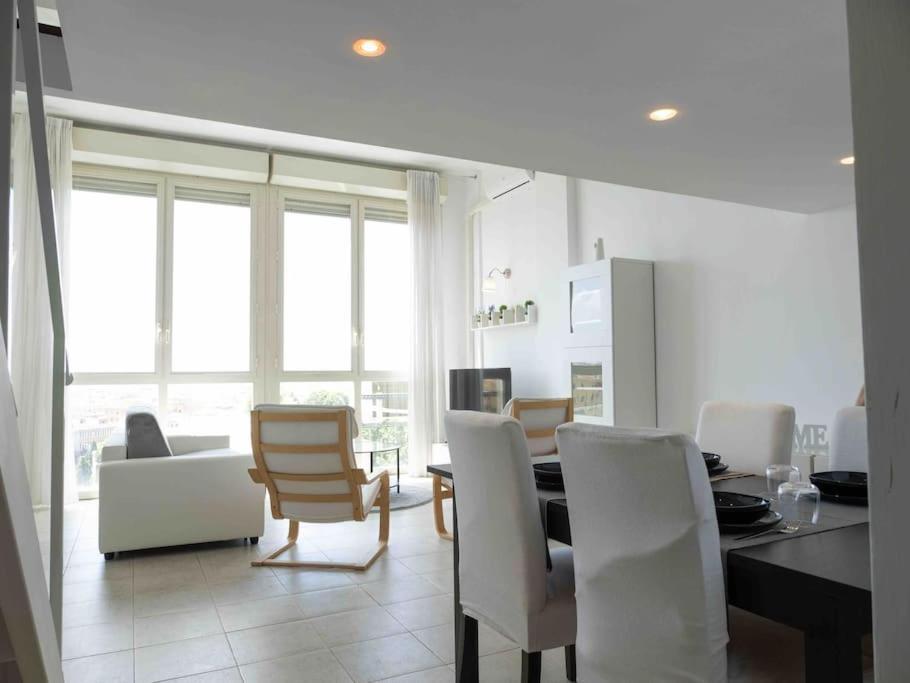 Window On Apartamento *