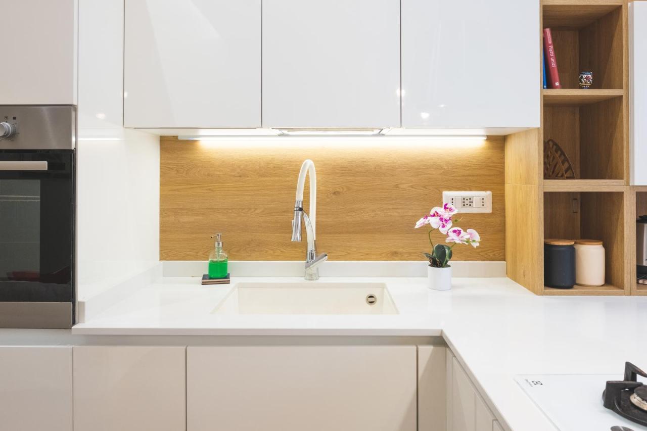 Cozy Flat With Terrace At Trastevere Train Station Appartement