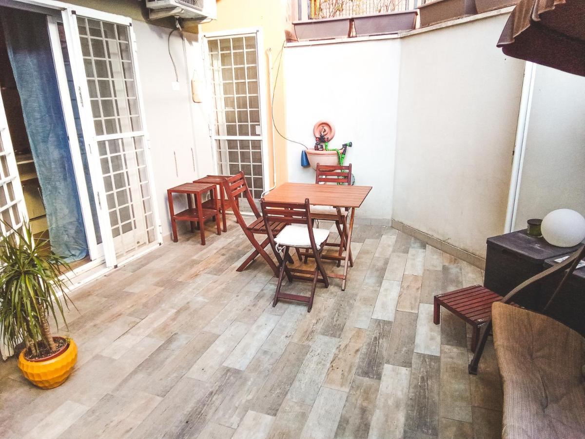 Cozy Flat With Terrace At Trastevere Train Station Appartement Rome