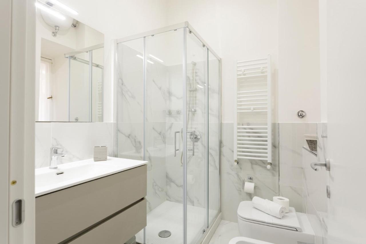 Appartement Domus Flavia Close To Colosseum Rome