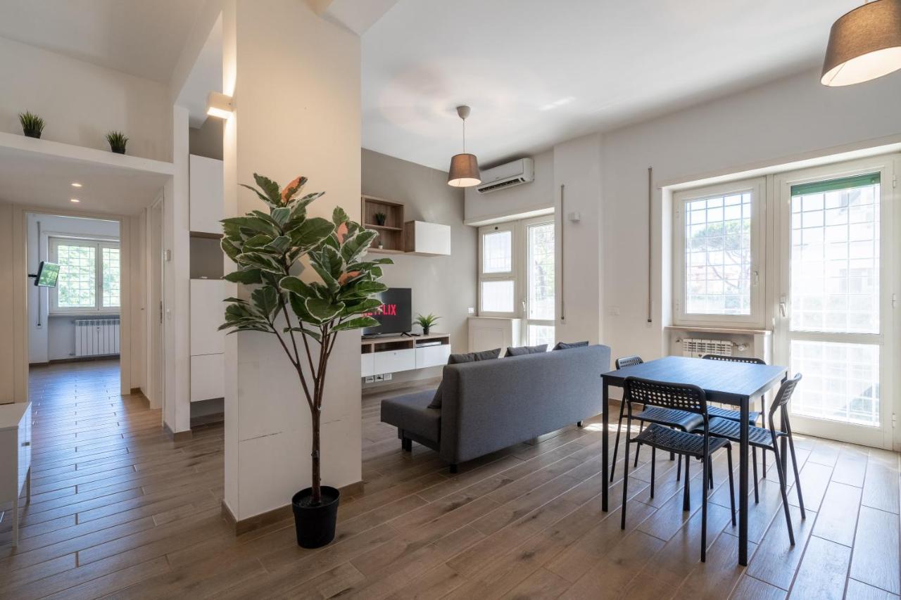 Adventure Rent • * Rome