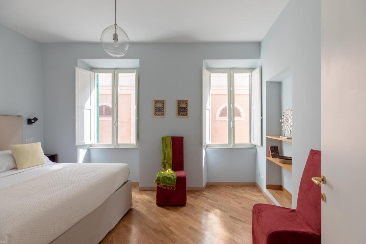Iflat Trevi Charming Appartement *