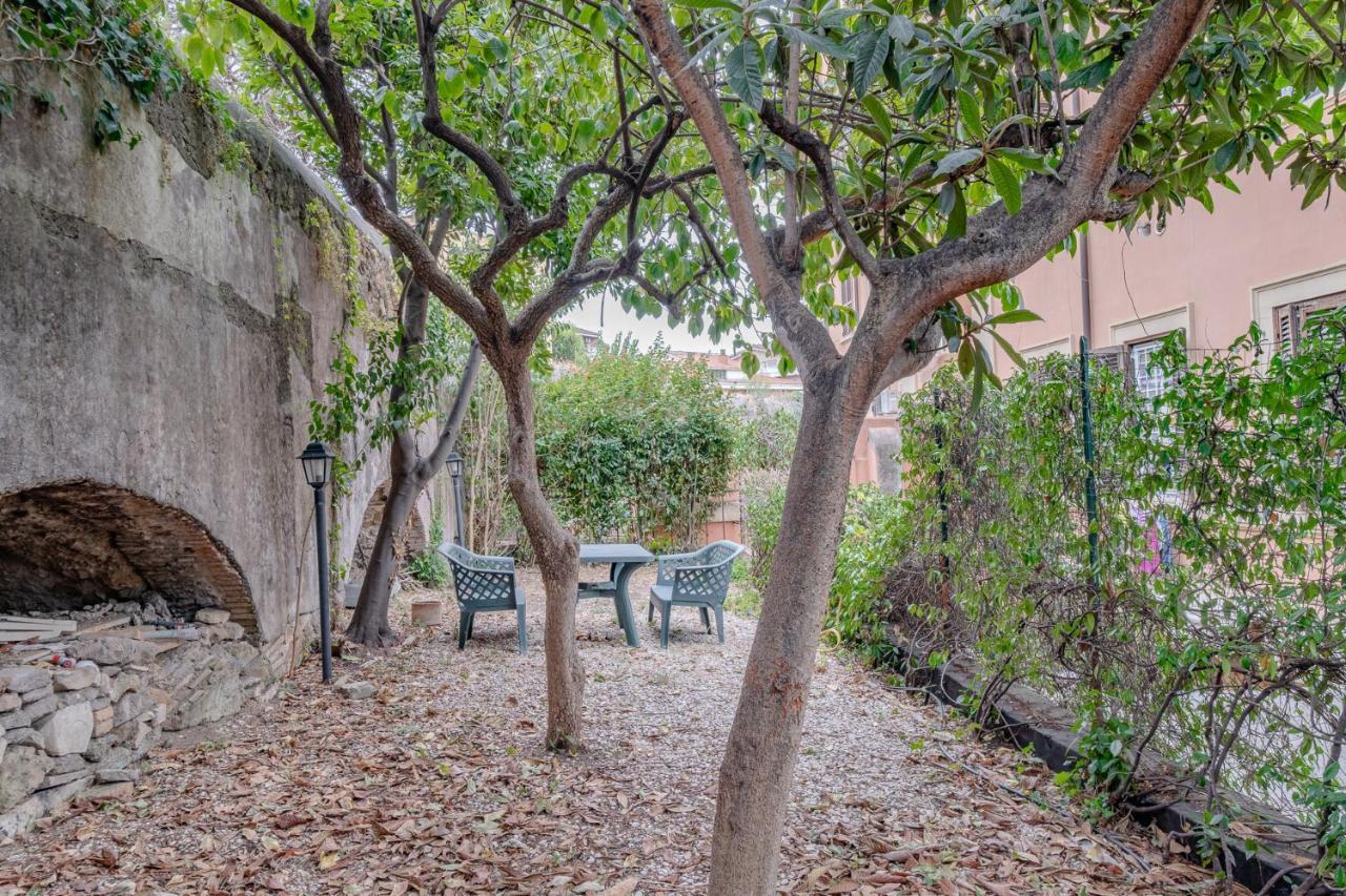 Apartment Vatican Garden Home