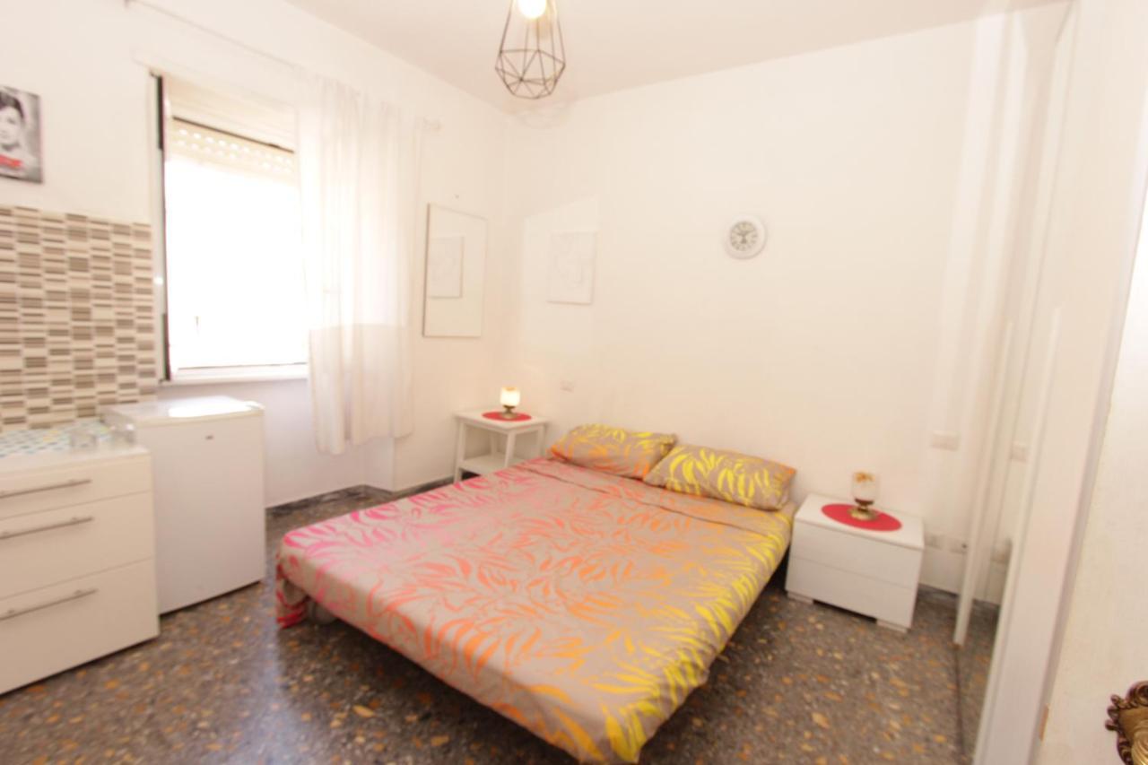 Pacinotti Studio Séjour chez l'habitant *
